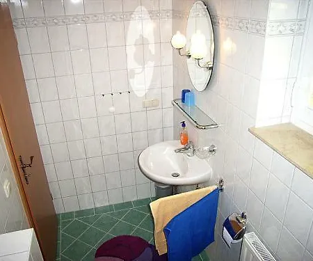 Ferienwohnung Am Fechtertor- Eingang zum Schlosspark Putbus Exterior foto